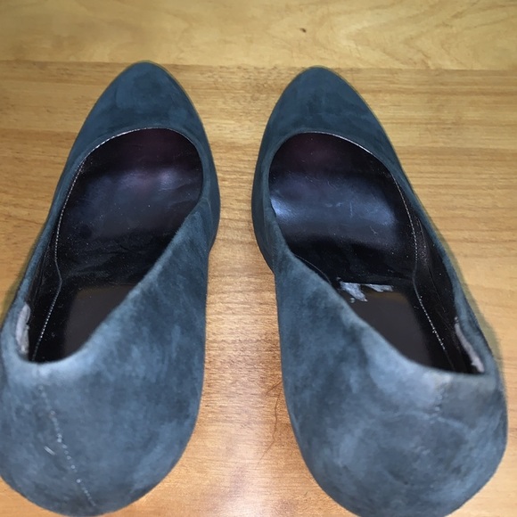 Calvin Klein Elita Suede Dressy Stacked Triangular Heels Size 8M VGUC - Picture 4 of 12